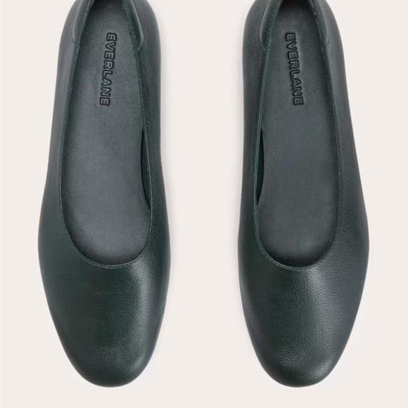 NIB Everlane Day Glove Flats in Scarab (dark green) - Picture 3 of 5